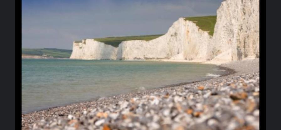 Beach, Hills, Food, Scenic Walks-The Kelp House. Peacehaven Экстерьер фото