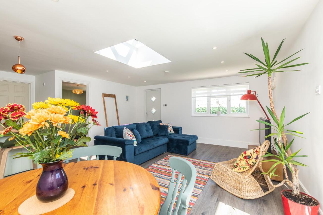 Beach, Hills, Food, Scenic Walks-The Kelp House. Peacehaven Экстерьер фото